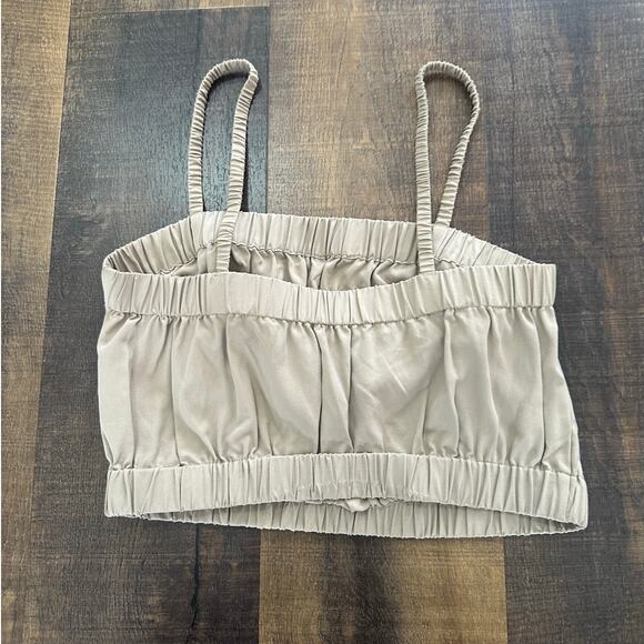 Everlane 100% Silk Ruched Crop Cami Top in Taupe Size Small - Picture 3 of 7